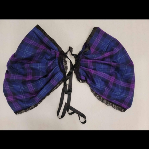 One-of-a-kind Plus-Size Formal Alt Ball-Style Ensemble, Sweet Carousel Corsetry - Picture 8 of 11